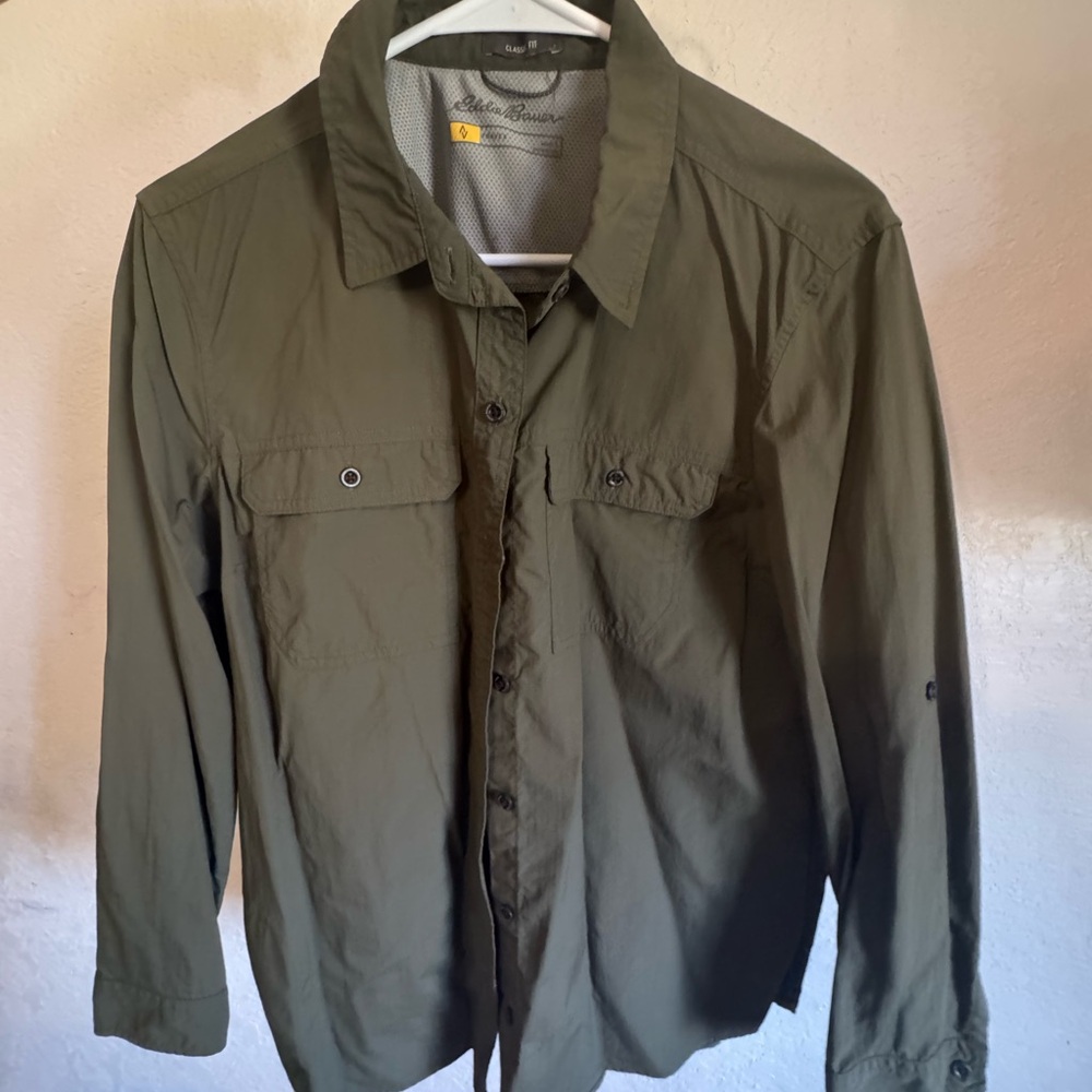 Women’s Eddie Bauer Olive Green top